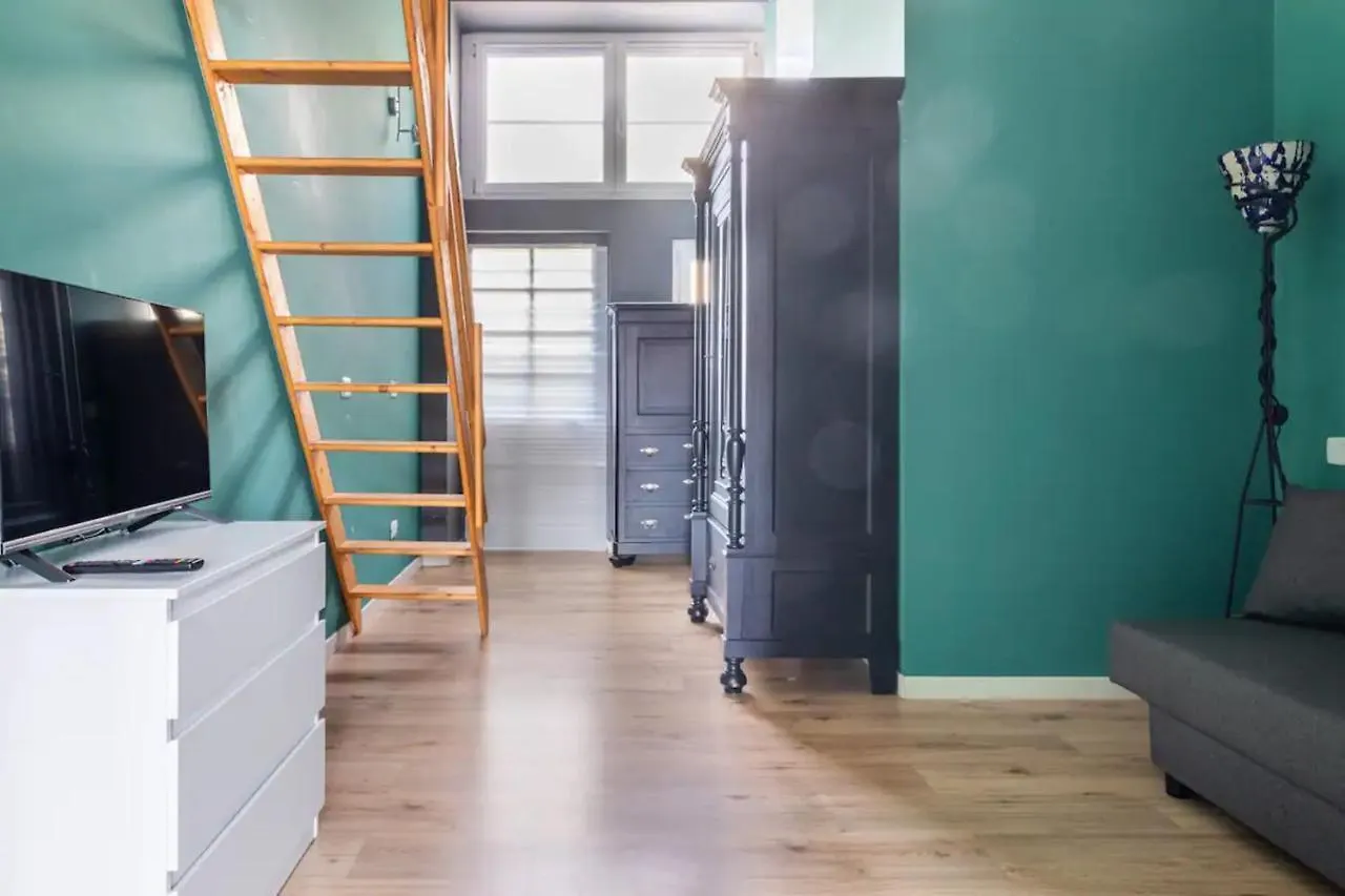 Apartment Milan Emerald Home 